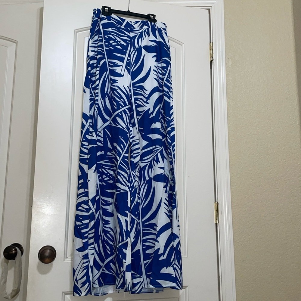 Blue and white wide leg tropical pants